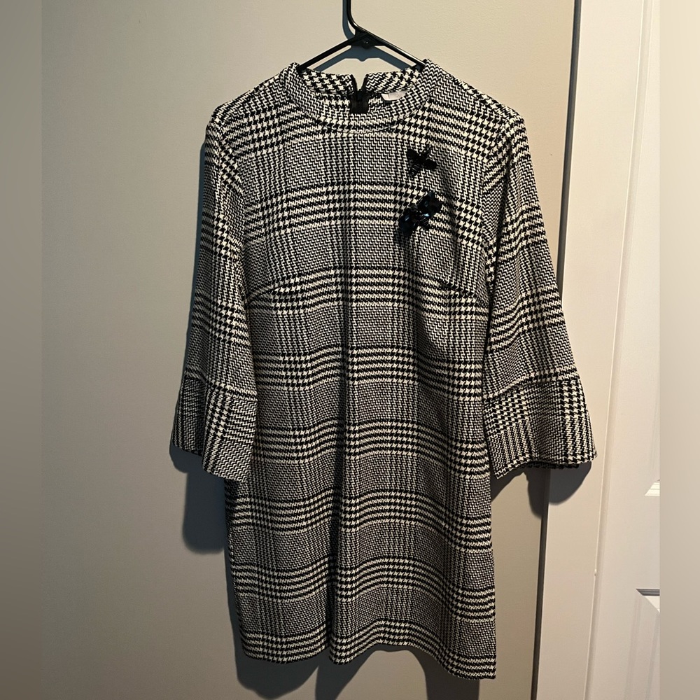 H&M Plaid Long Sleeves Dress